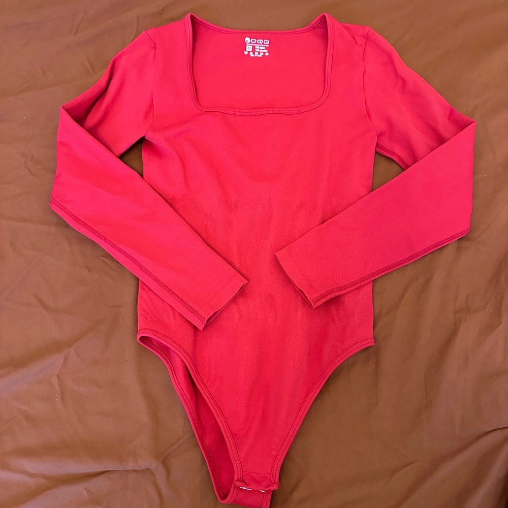 OQQ Red Long Sleeve Bodysuit Square Neck